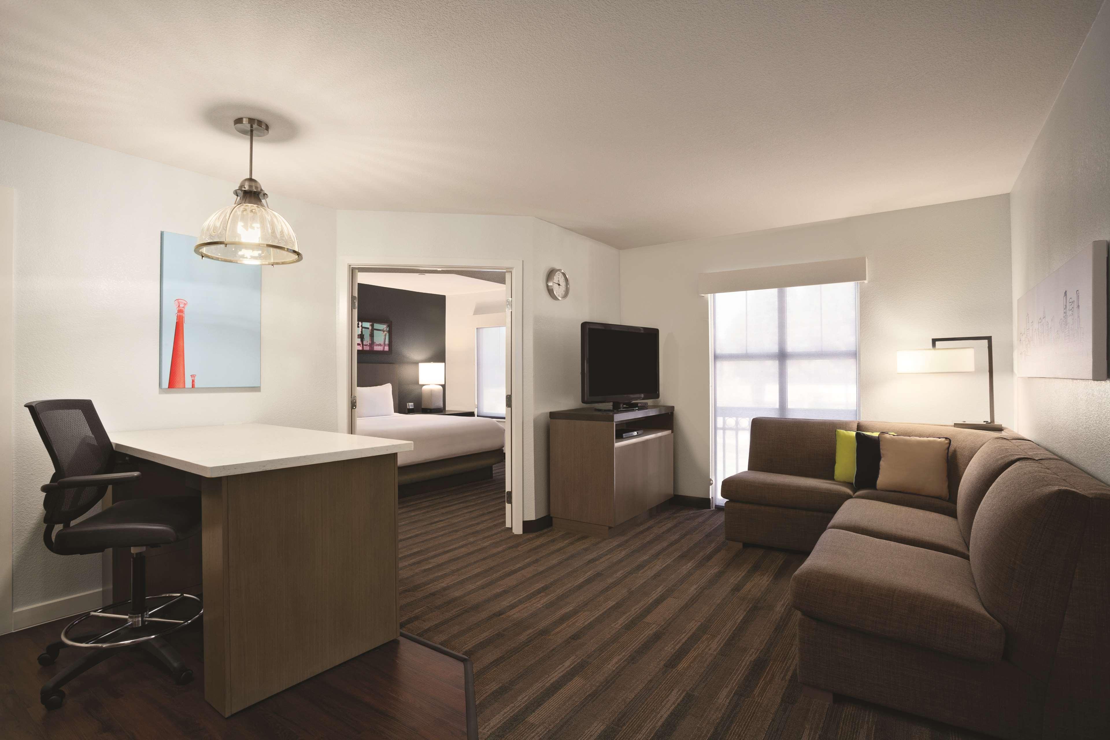 Hyatt House Pleasant Hill Exterior foto
